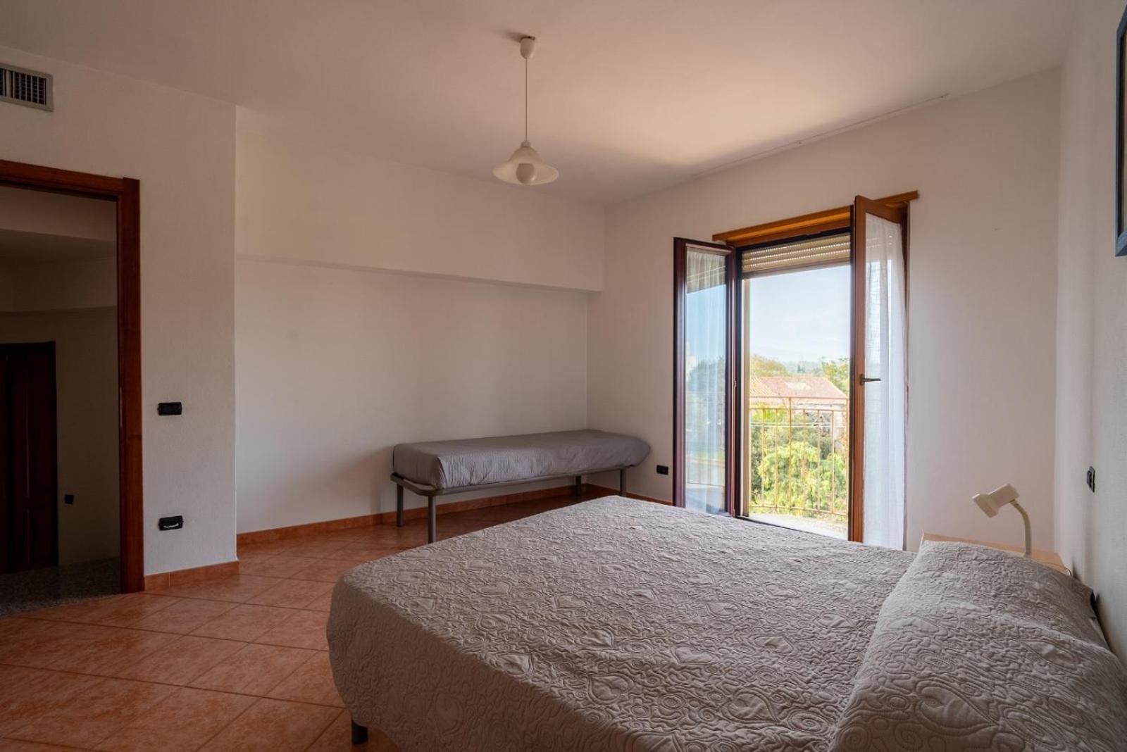 Appartamento In Centro Tortoli Exterior photo